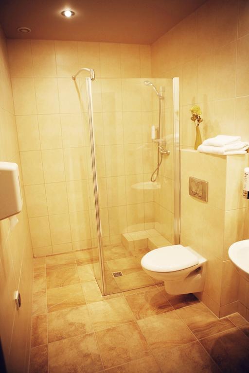 Hotel Zorza Namysłów Pokoj fotografie