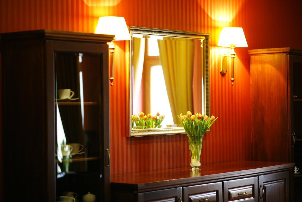 Hotel Zorza Namysłów Exteriér fotografie