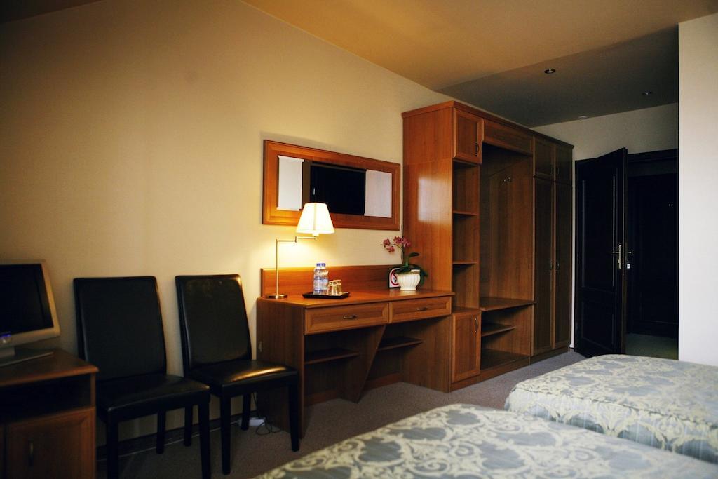 Hotel Zorza Namysłów Pokoj fotografie